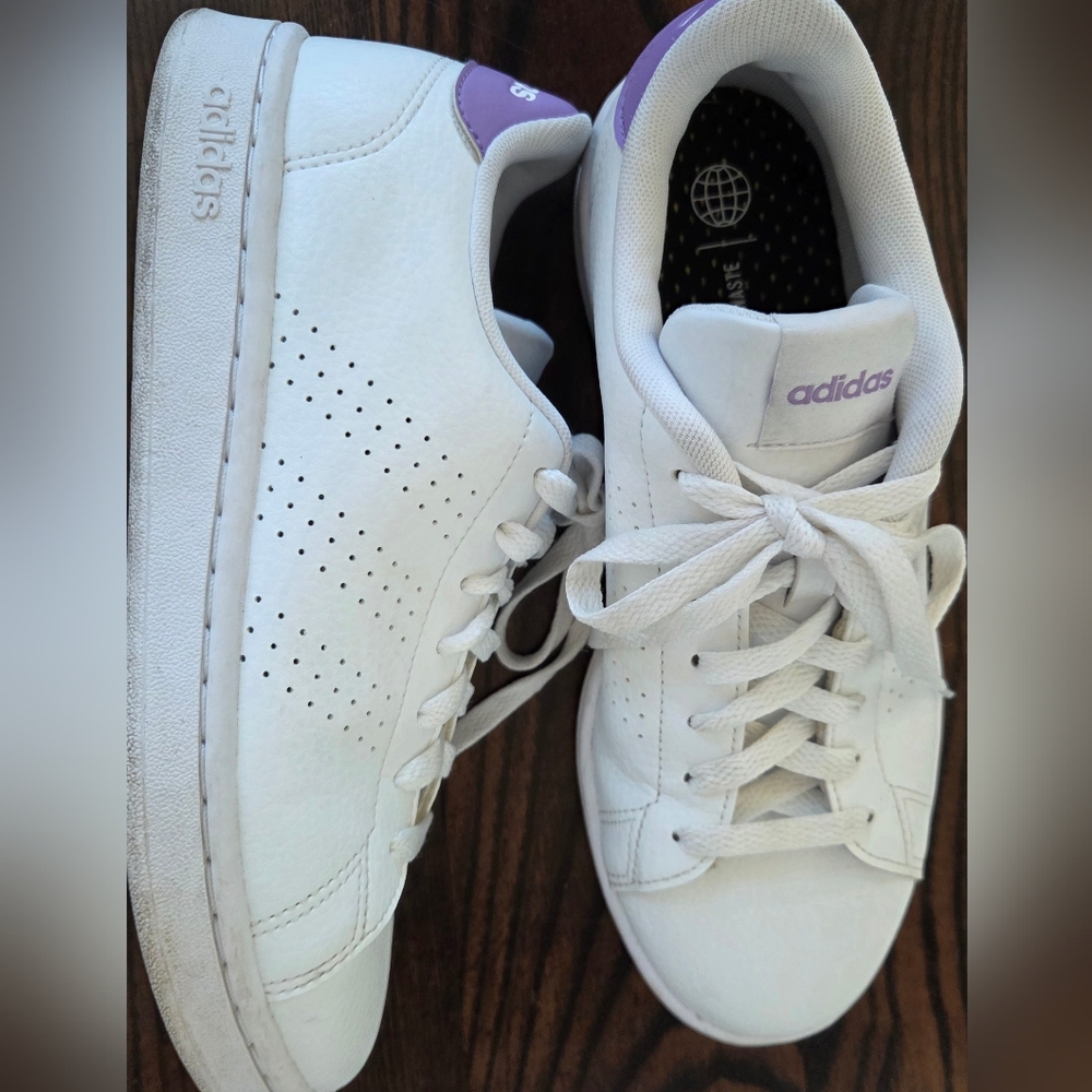Adidas Advantage Sneaker Cloud White Violet Fusion Heel Size 7 Cloudfoam Comfort
